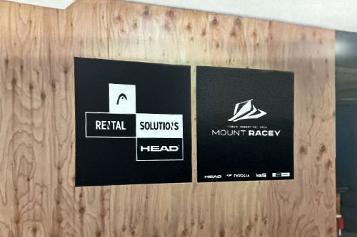 レンタルコーナー